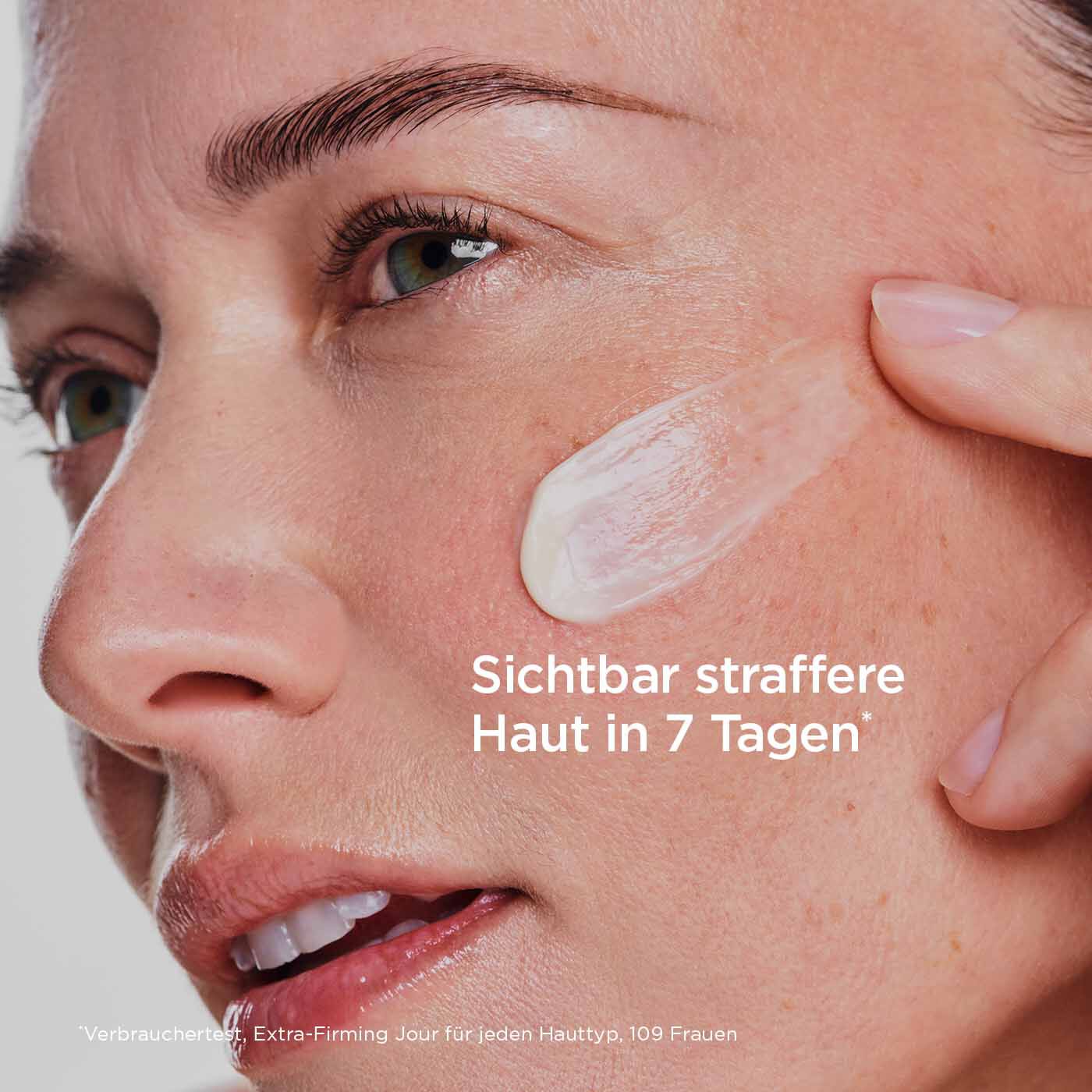 m*t様 CLARINS Extra-Firming Jour 50ml Extra-Firming Jour - Straffende Tagescreme für das Gesicht für