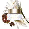 Nutri-Lumi&egrave;re SPF 15 Cream 2024