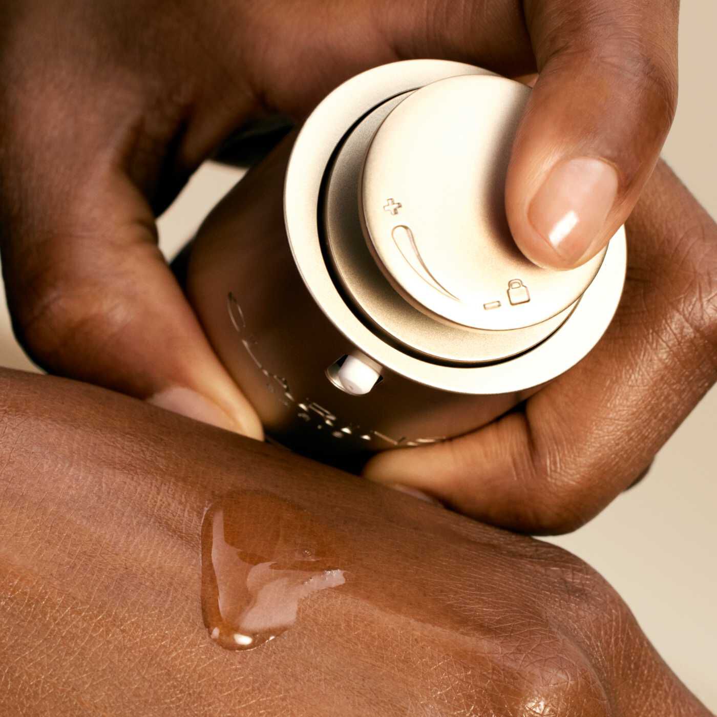 美容液 CLARINS Double Serum Light Texture 30ml Double Serum Light Texture » -52% unter UVP