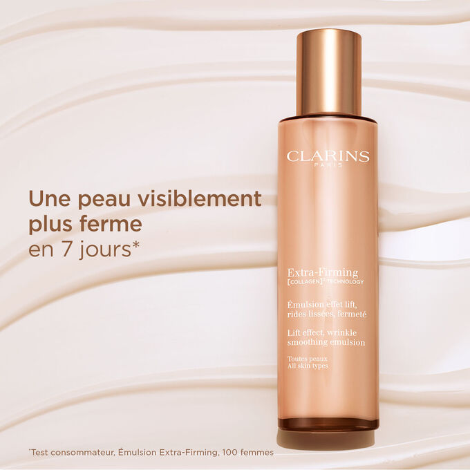 Plan produit de l’Émulsion Extra-Firming pour illustrer son effet raffermissant visible sur la peau.