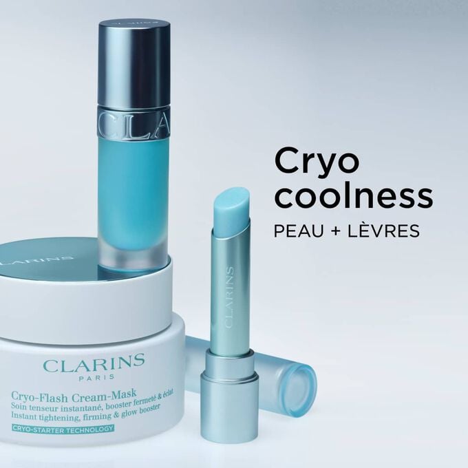 Plan produit de la gamme Cryo Coolness de Clarins pour la peau et les l&egrave;vres, pr&eacute;sentant des produits rafra&icirc;chissants et apaisants pour un effet repulpant.