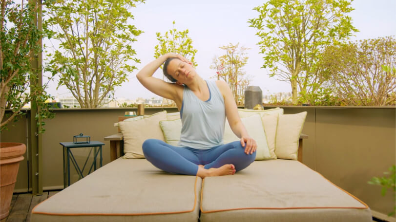 Vidéo mouvements de yoga avant d’aller se coucher