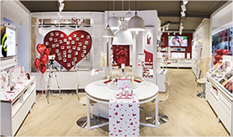 Foto Interieur Boutique Clarins