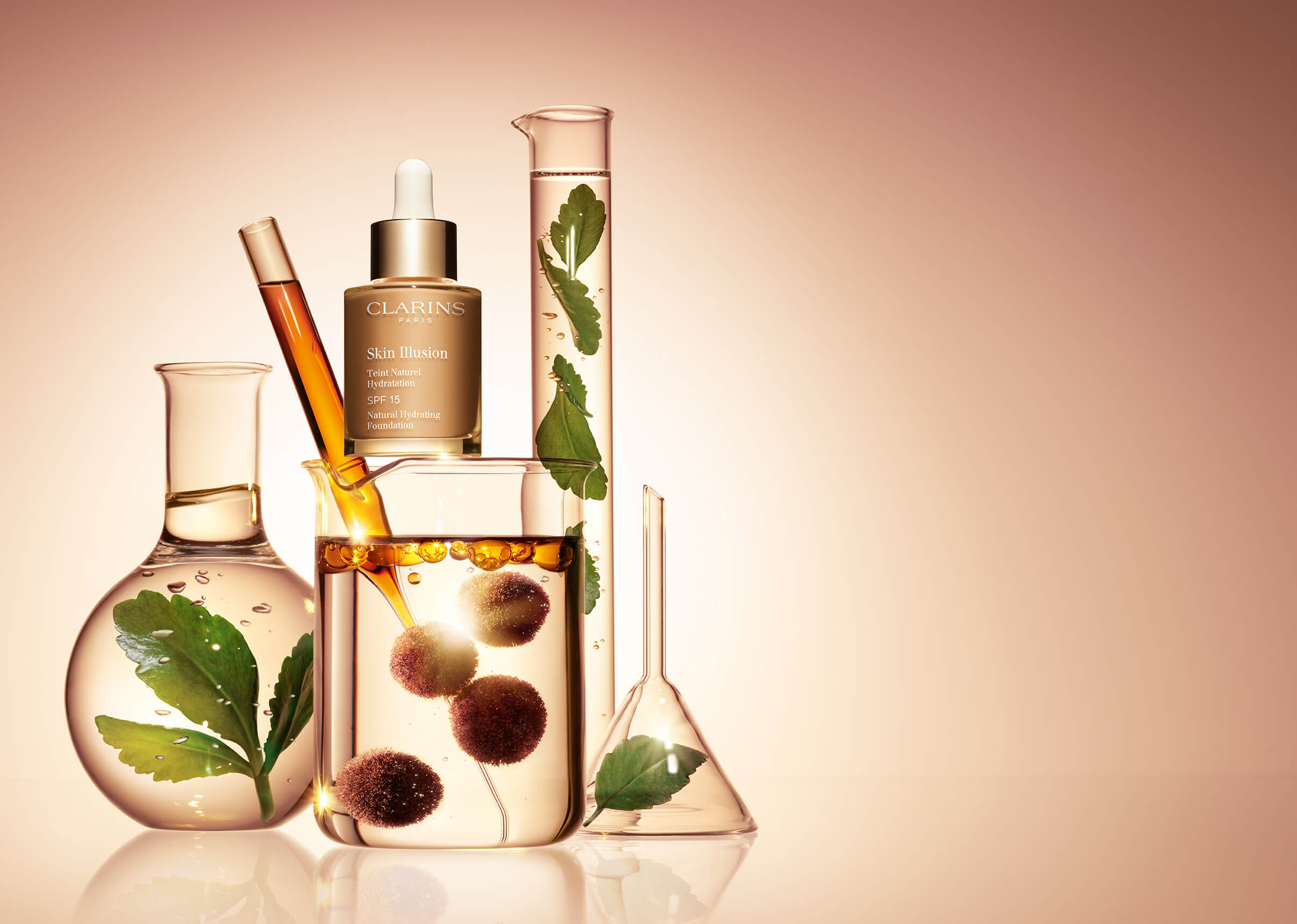 Skin Illusion Packshot mit Laborgläsern
